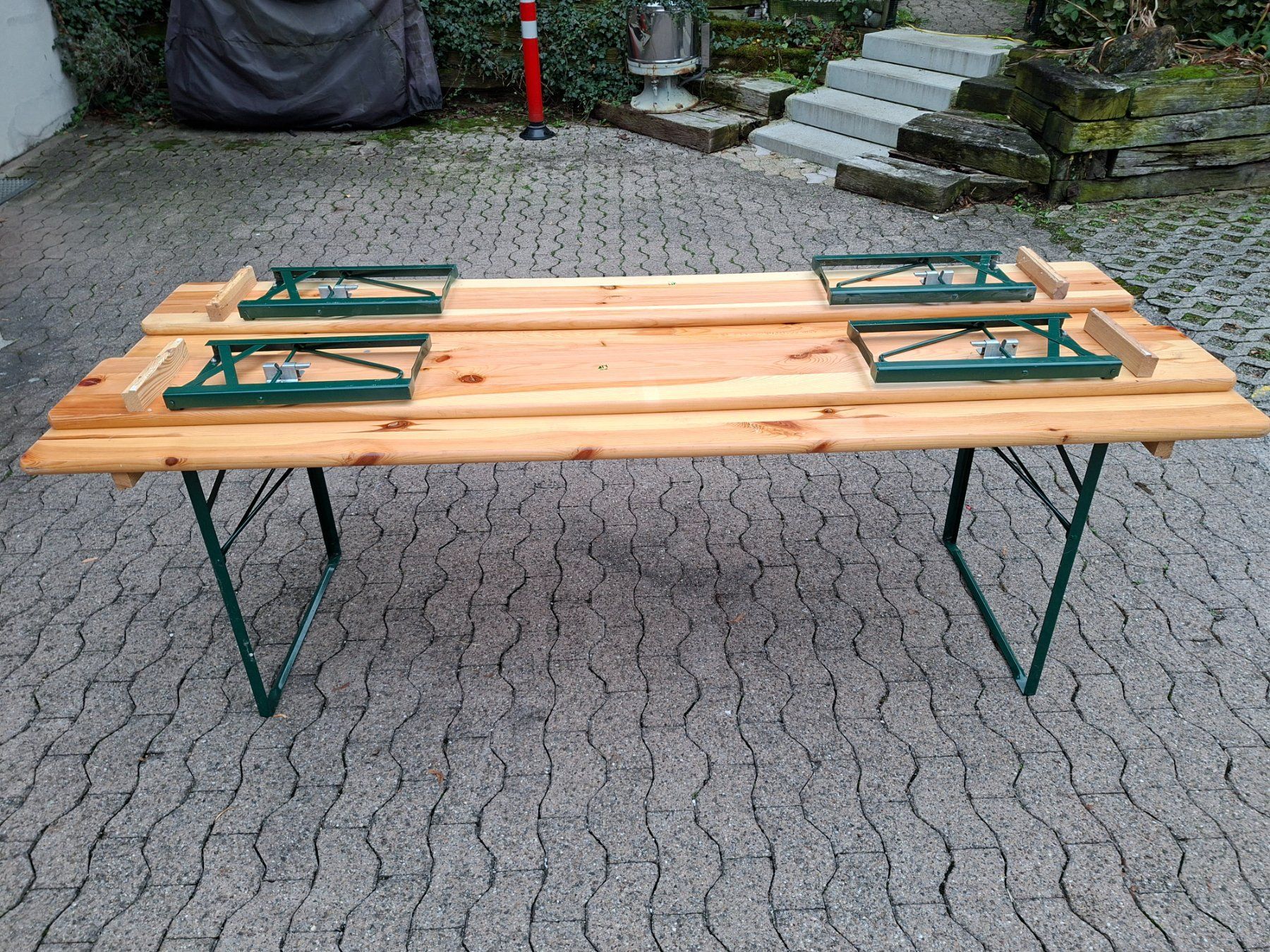 Set tavolo e sedie: Festbank-Garnitur 220 cm – Usato da Dietlikon venduto da Sterntaler68 5