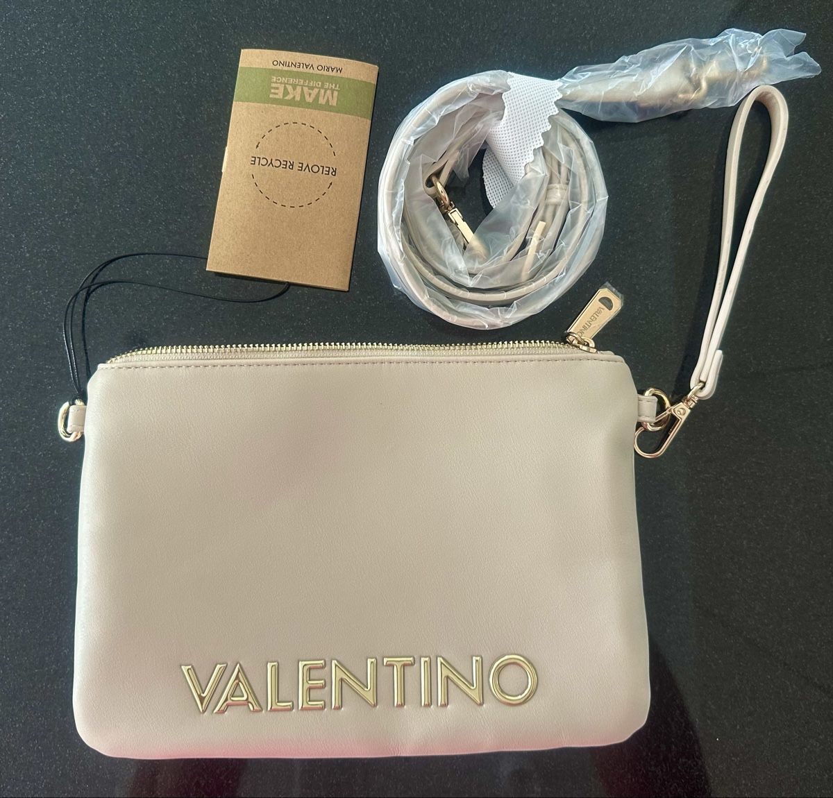 Valentino Sacs femmes: Valentino Clutch  – Neuf (Voir description) à Luzern par ExLucie