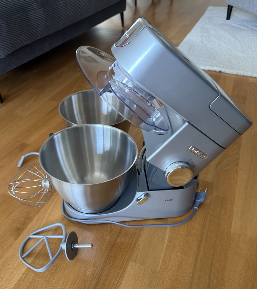 Kenwood Elettrodomestici da cucina: Kenwood Chef 1000W – Usato da Chur venduto da Kikflip 1