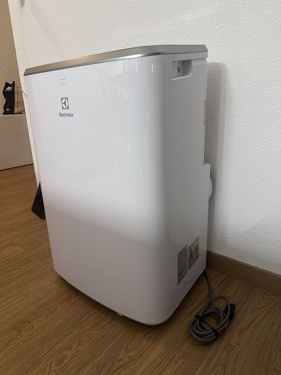 Electrolux Condizionatori: Electrolux mobiles Klimagerät 9000 BTU – Usato da Aarau venduto da bikestones 2