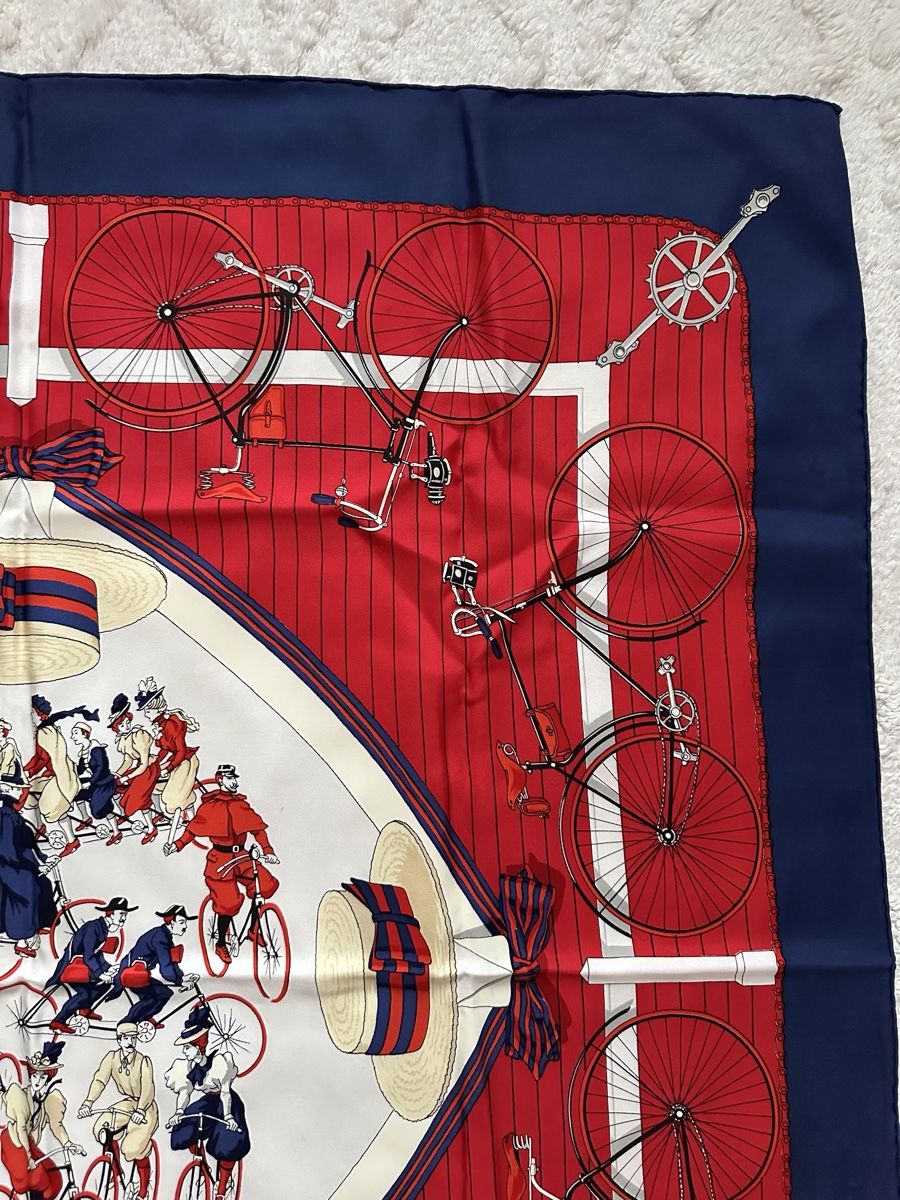 Hermès Foulard & Sciarpe: Hermès Seidentuch "Les Becanes" Vintage – Usato da Zollikon venduto da pan_8jtm 5