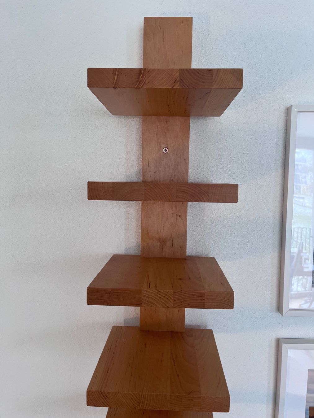 Scaffali: Pilaster Wall Shelf - Oiled oak – Nuovo (secondo la descrizione) da Zürich venduto da nil_l7fb 5