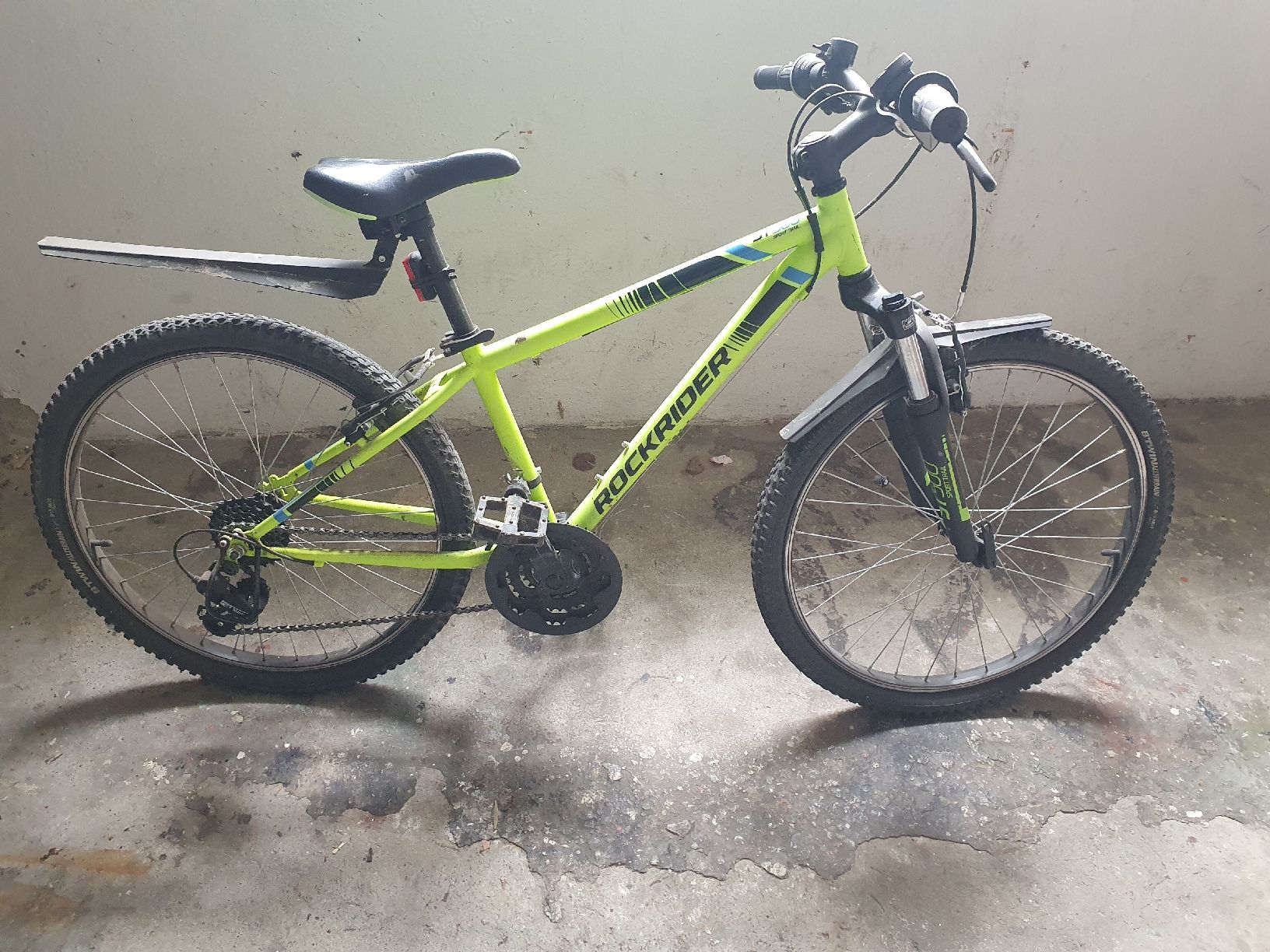 Decathlon Vélos: Rockrider 24 Zoll – D'occasion à Neuwilen par Nadja053