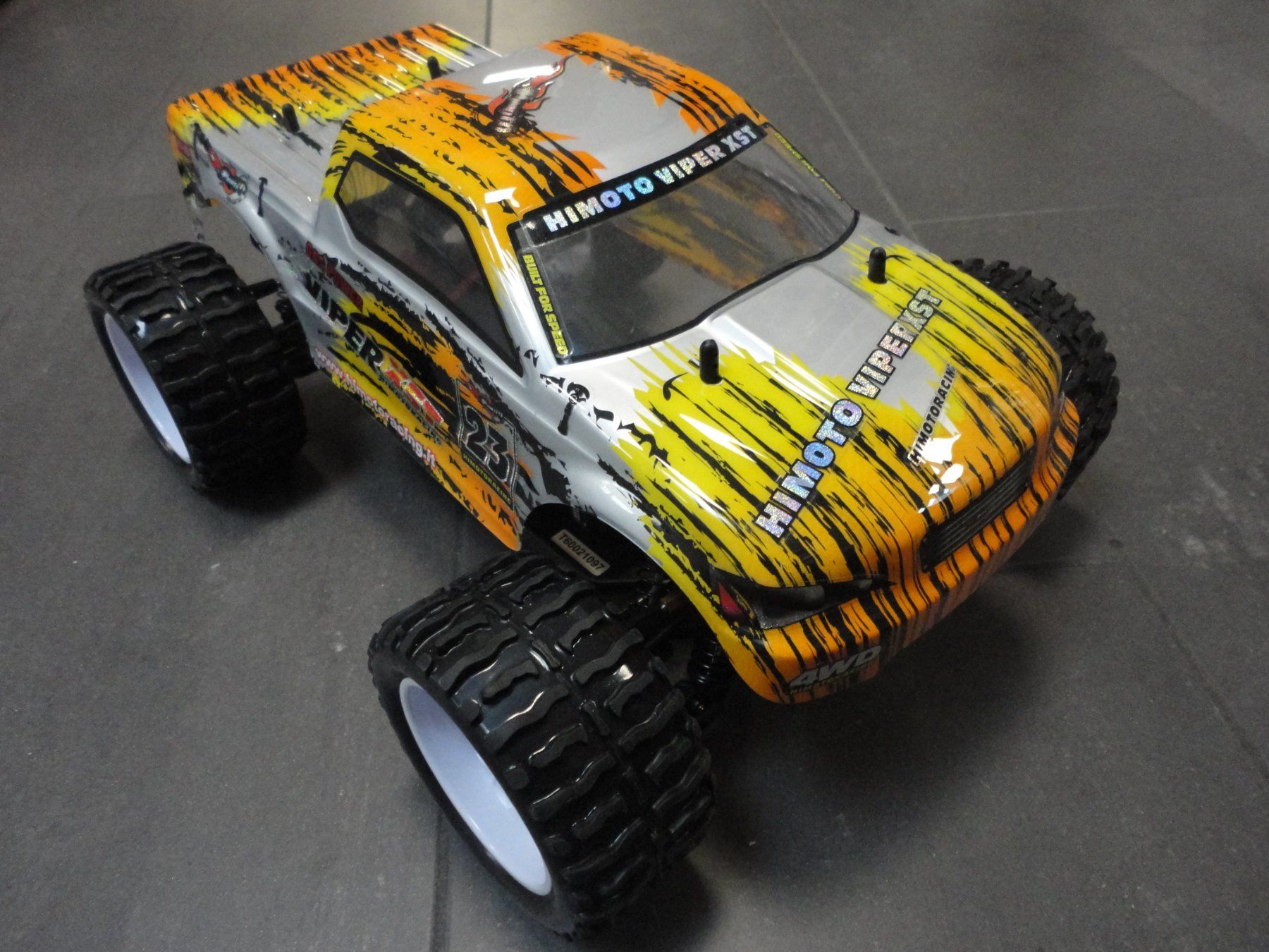 Modellismo RC: Monstertruck 4WD 1:10 komplett-Set – Nuovo e nell'imballaggio originale da Horgen venduto da RcModell