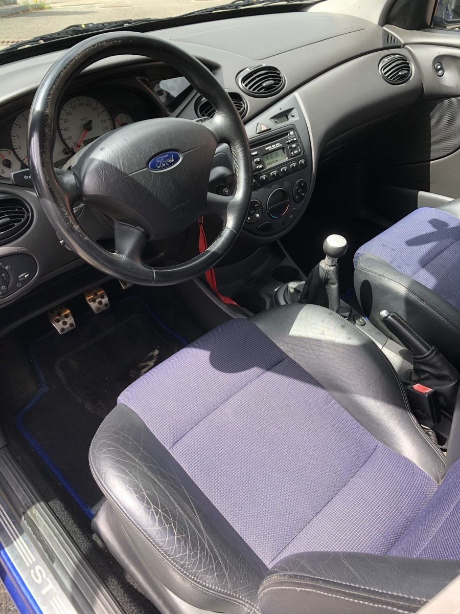 Ford Automobili: Ford Focus ST 170  – Usato da Linden venduto da 007-Bond 3