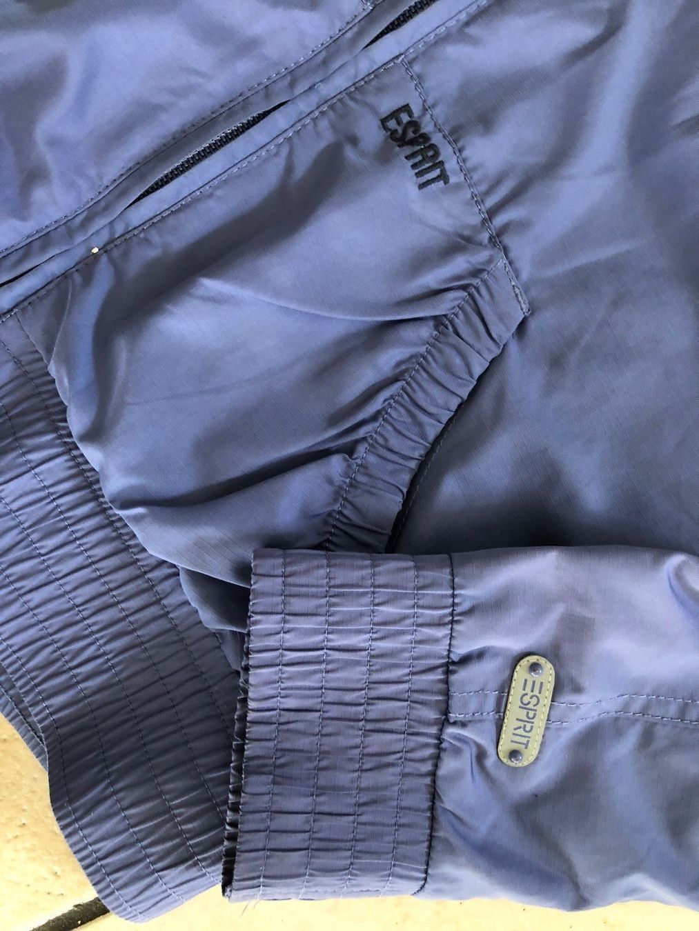 Esprit Giacche & Cappotti: Leichte Esprit Jacke Gr.140/146 – Usato da Obergerlafingen venduto da cabo4 1