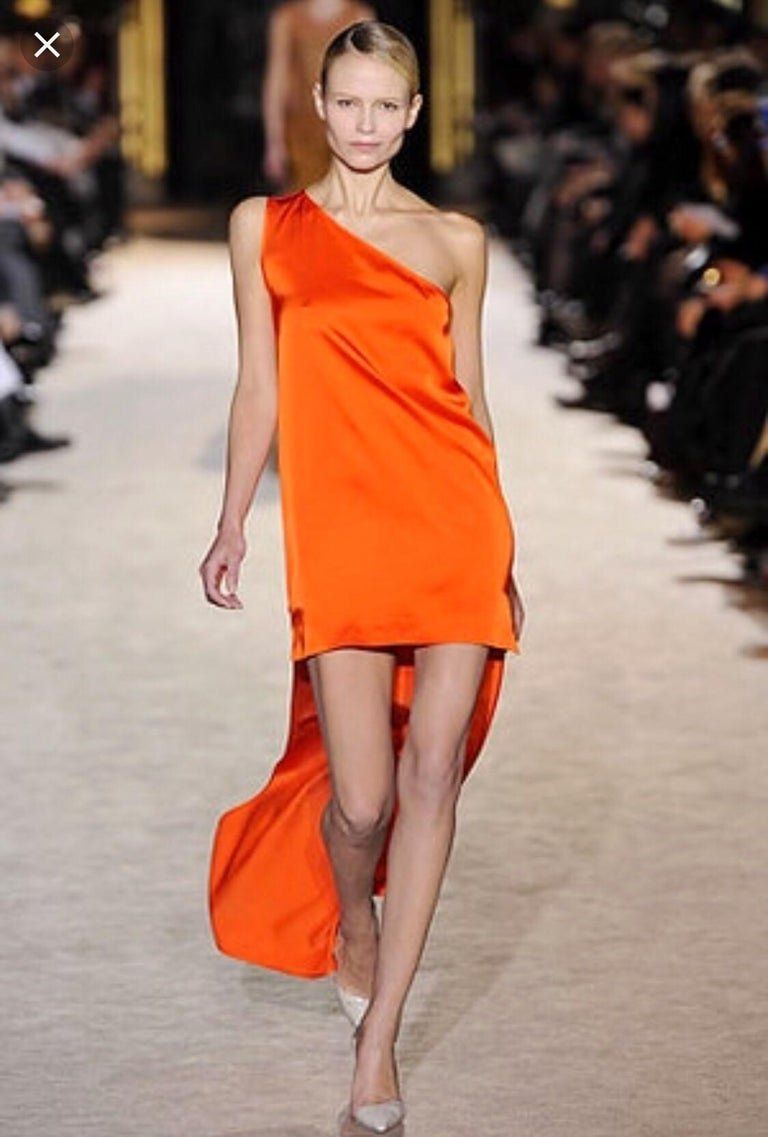 Stella McCartney Vestiti: Stella McCartney Orange One Shoulder Dress – Nuovo (secondo la descrizione) da Morges venduto da aya_65lb
