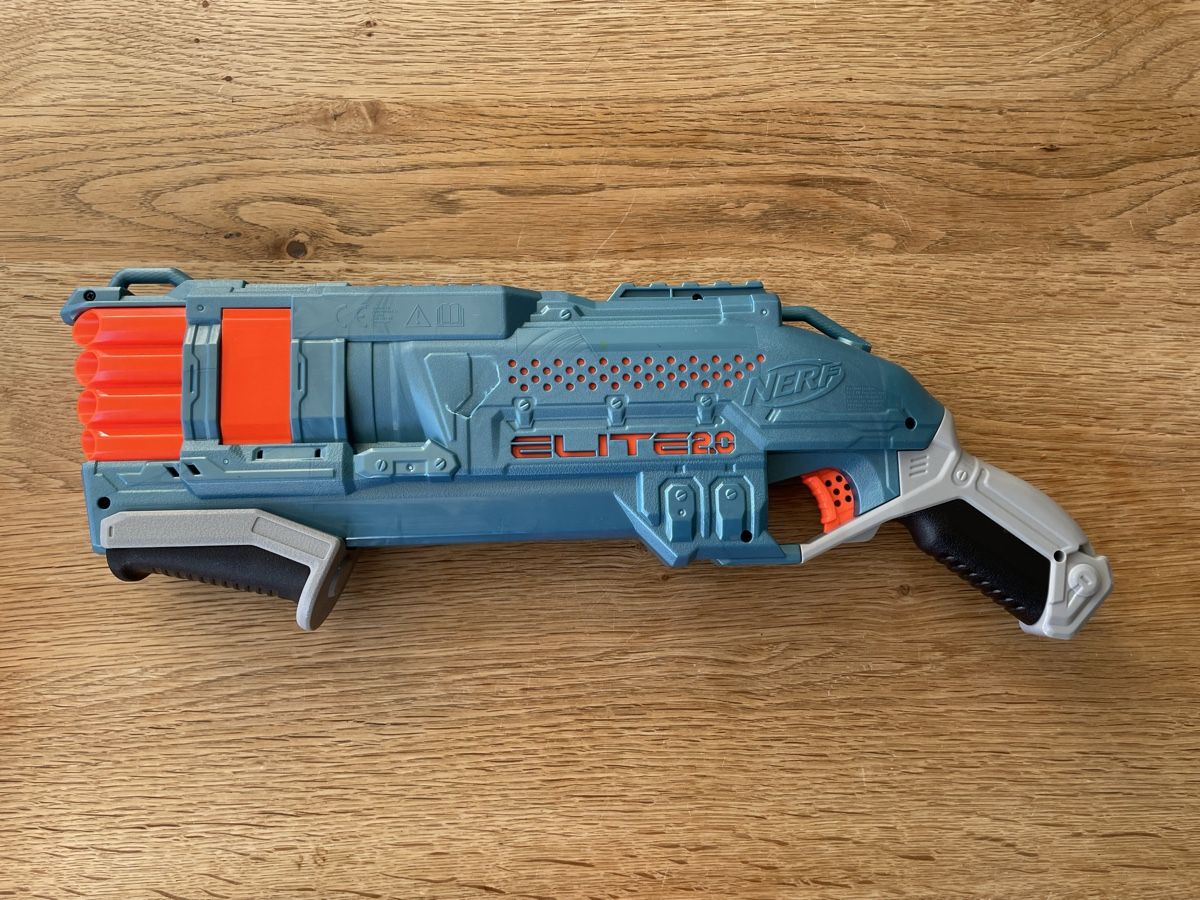 Nerf Jouets: Nerf 7-teilig inkl. Patronen – D'occasion à Zürich par piervier4 1