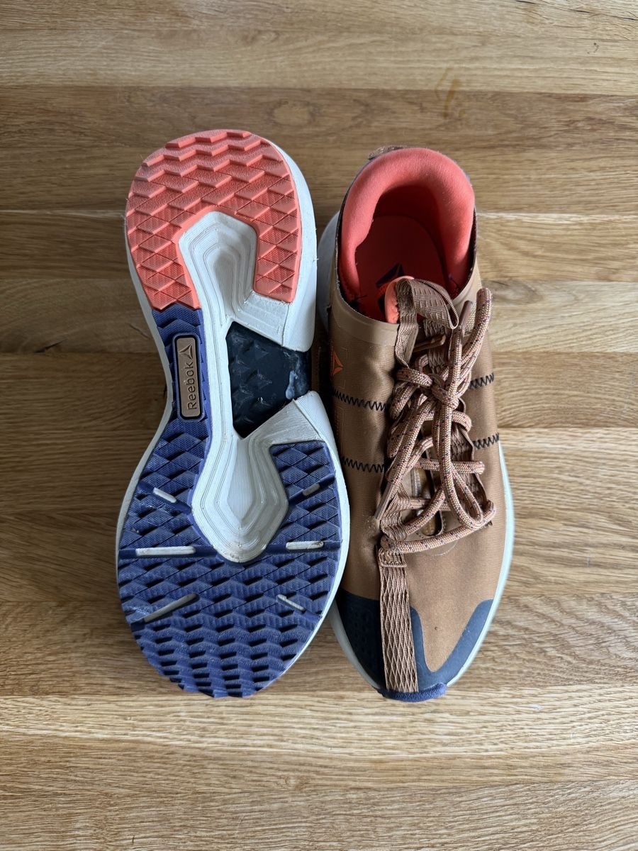 Reebok Scarpe da uomo: Reebok Schuhe 41.5 – Usato da Goldingen venduto da Thomas.Perrin 1