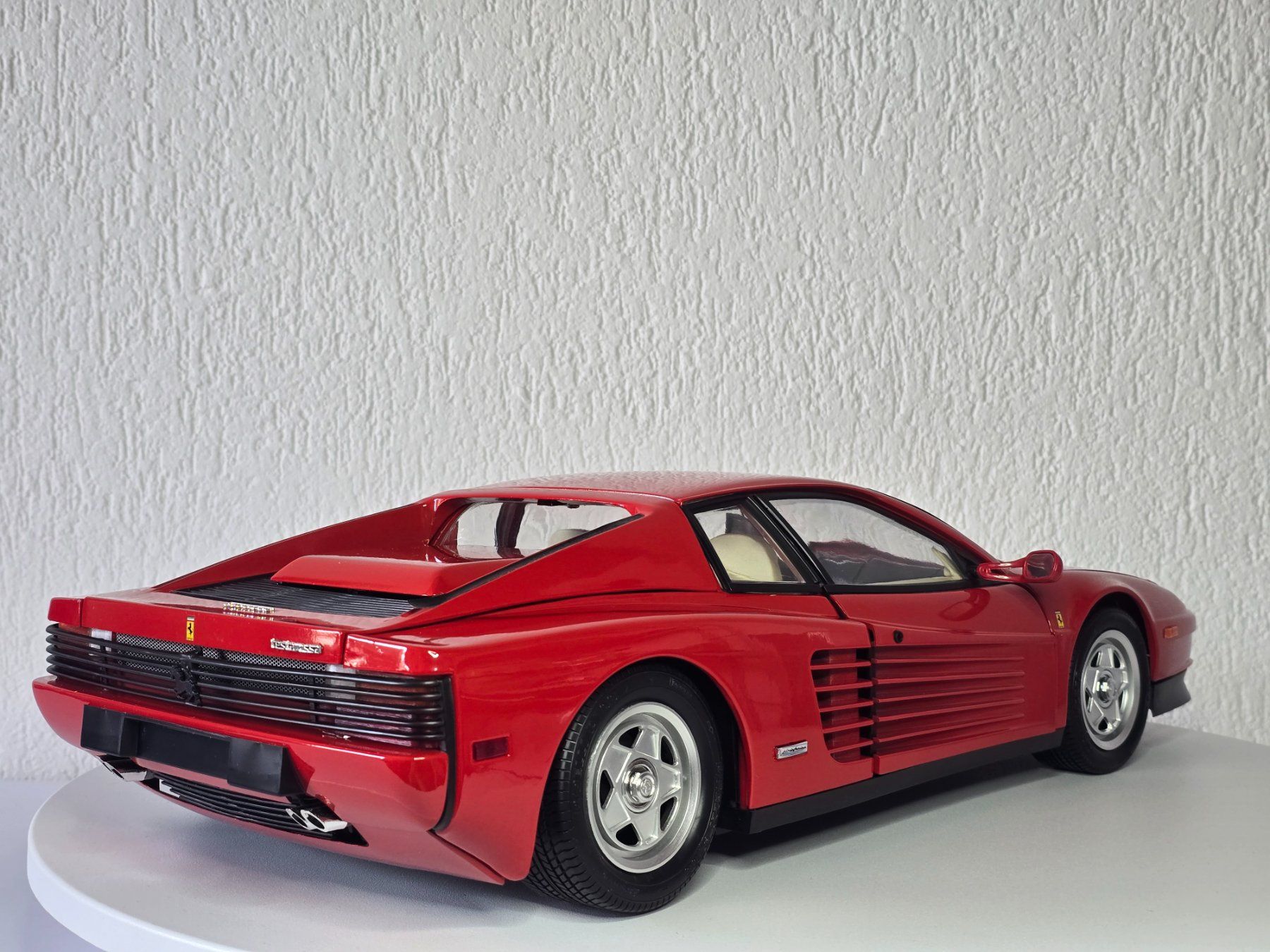 Pocher Modellini d'auto: Pocher - Rivarossi, Ferrari Testarossa, rot – Usato da Kloten venduto da Nicola2 5
