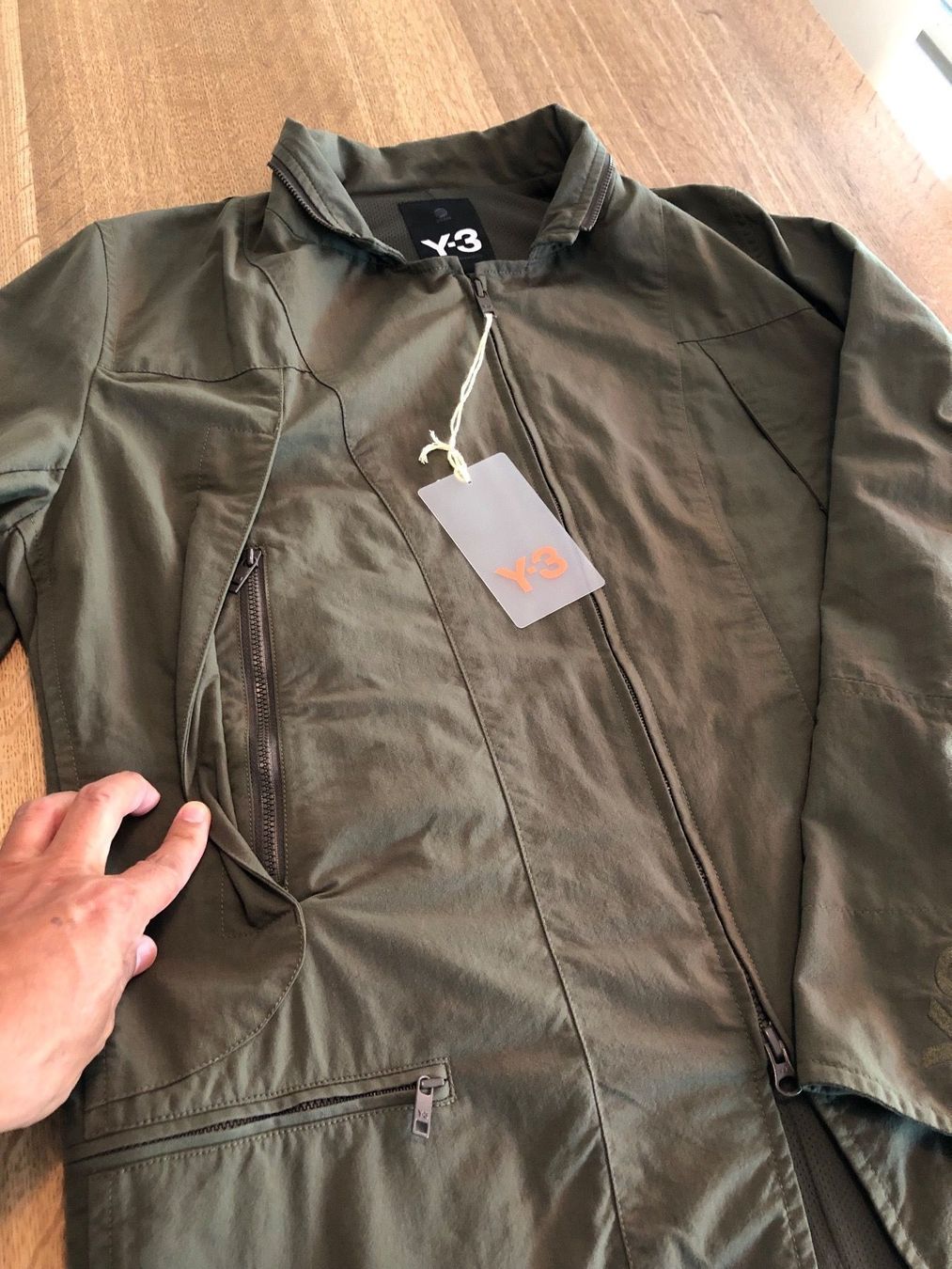 Giacche: Y-3 Classic Ripstop Overshirt – Usato da Zürich venduto da VR2528 5