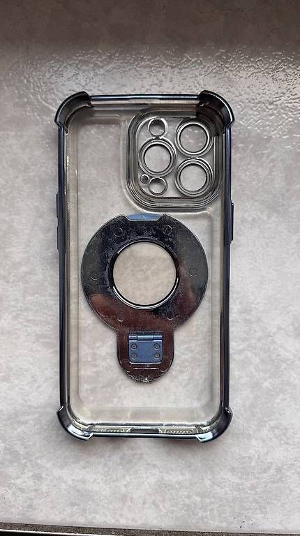 Cover & Protezioni schermo: Cover per iPhone 13 pro – Usato da Monte Carasso venduto da Ely67 1