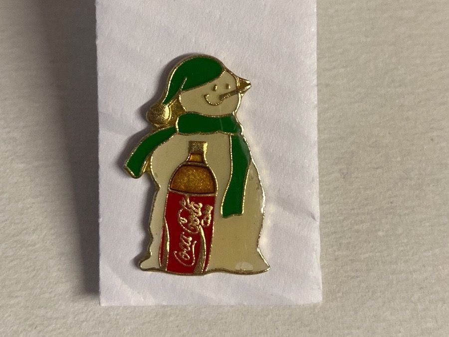 Coca-Cola Placchette & Badge: PIN'S - COCA COLA - HOMME DE NEIGE – Usato da Le Brassus venduto da cinema13