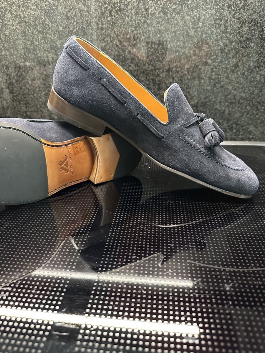 Scarpe da uomo: neuer preis Herren Loafers Dunkelblau Wildleder  41 – Nuovo (secondo la descrizione) da Stansstad venduto da Dalmatinerhjf 3