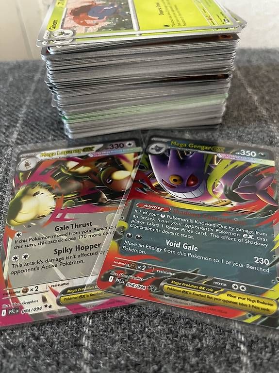 Cartes à collectionner: Phantasmal Flames Bulk – D'occasion à Rheinau par Orcas