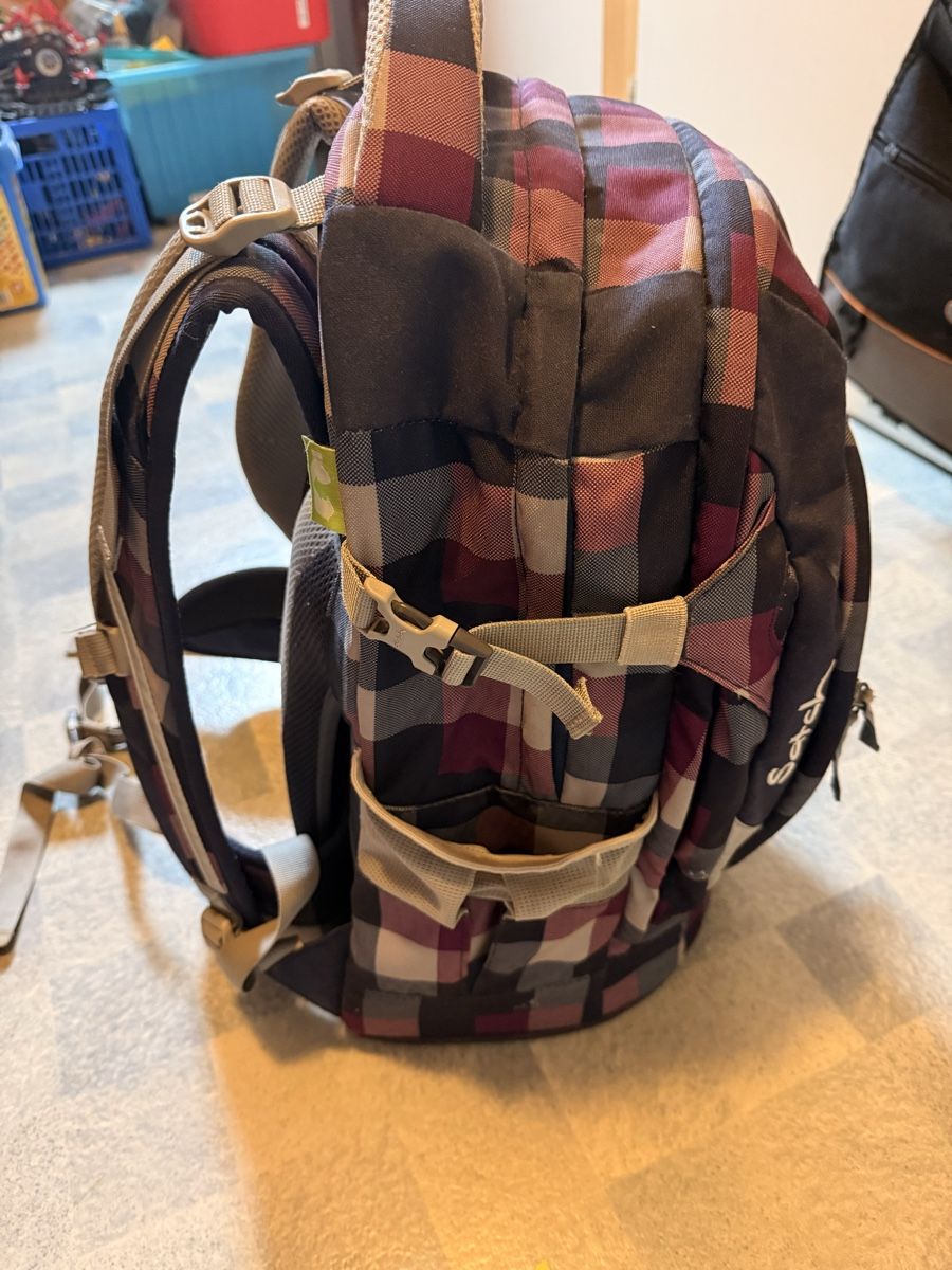 Satch Borse & Zaini: Satch Schukrucksack violett – Usato da Neuheim venduto da fab_7m2f 4