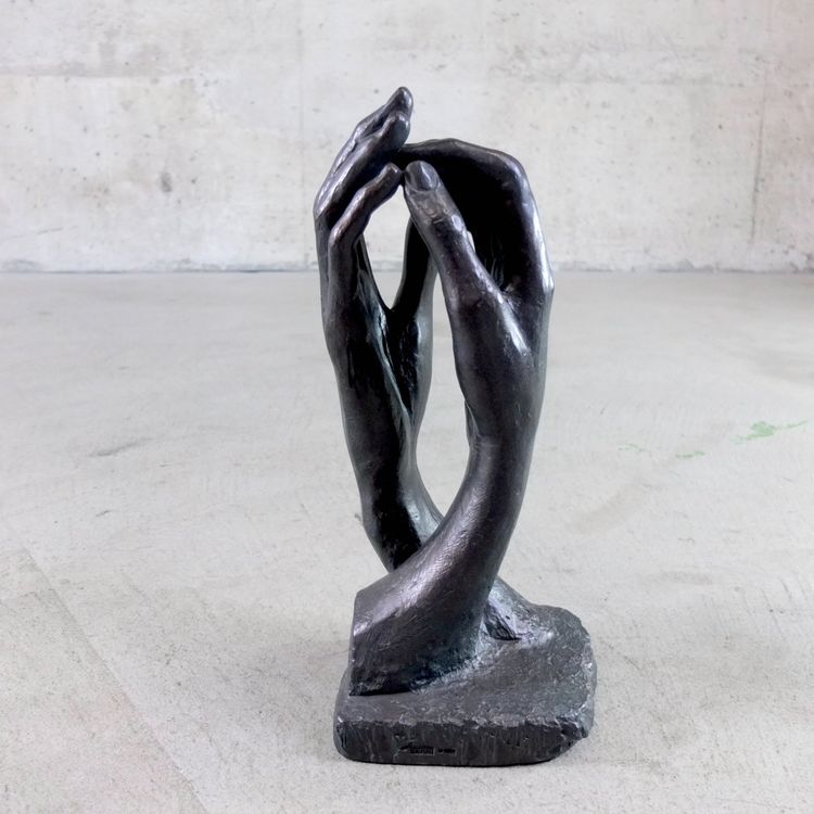 Zwei Hände „Die Kathedrale“ von Rodin, Austin Sculpture (Gebraucht) in ...