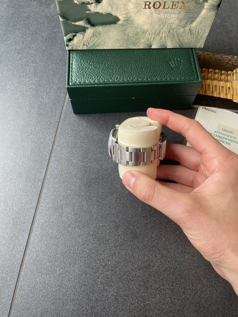 Rolex Uhren: Rolex Datejust Ref. 16220, Full Set! – Gebraucht aus Neuheim von mar_7cxt 2