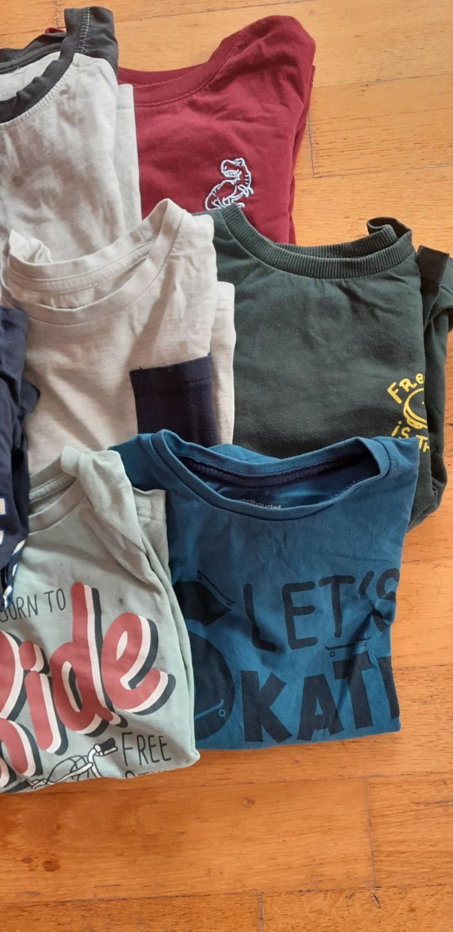 Vertbaudet Camicie, T-shirt & Polo: Kinder Langarmshirts Grösse 116 – Usato da Worb venduto da Osterthal 2