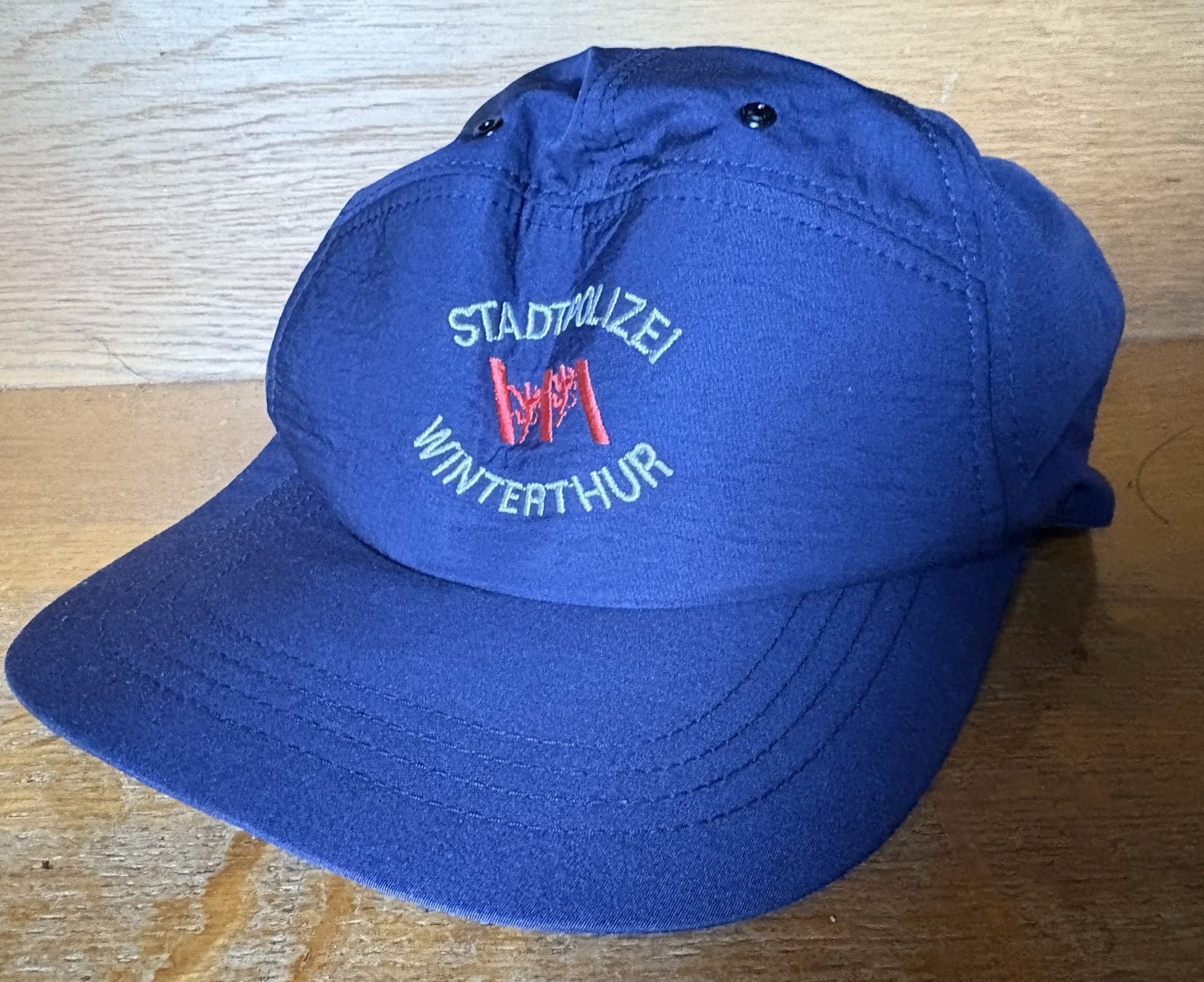Uniformi: Uniformmütze Stapo Winterthur – Usato da Volketswil venduto da zwitsch33