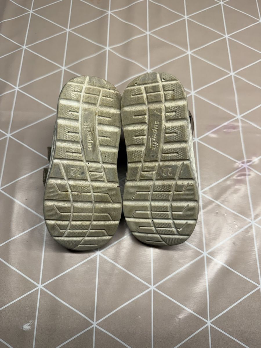 Scarpe per ragazzi: Superfit Schuhe Grösse 22 – Usato da Adetswil venduto da kai_p9fb 2