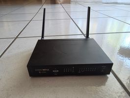 SonicWall TZ370W WLAN Firewall Router
