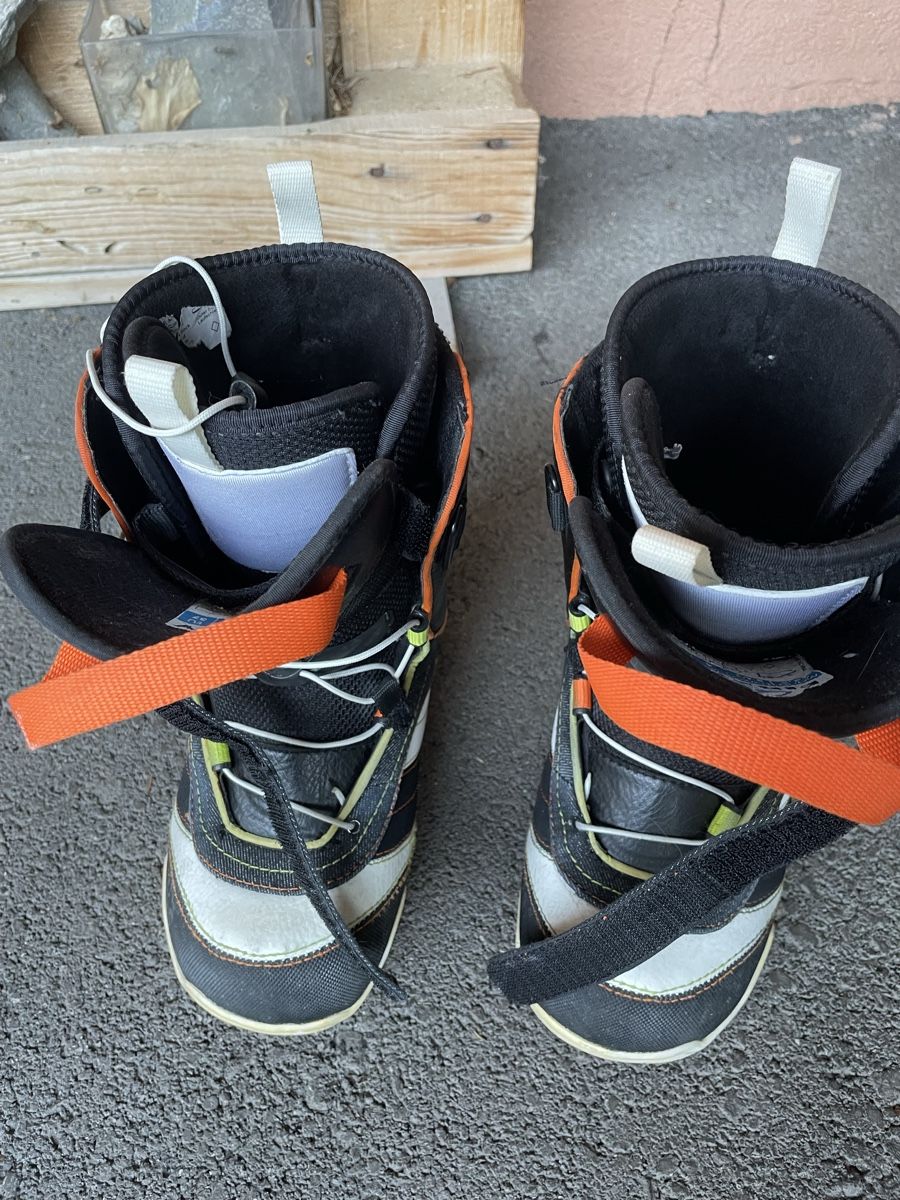 Boards: Snowboard mit Bildung und Schuhe – Gebraucht aus Vilters von gia_hh 3