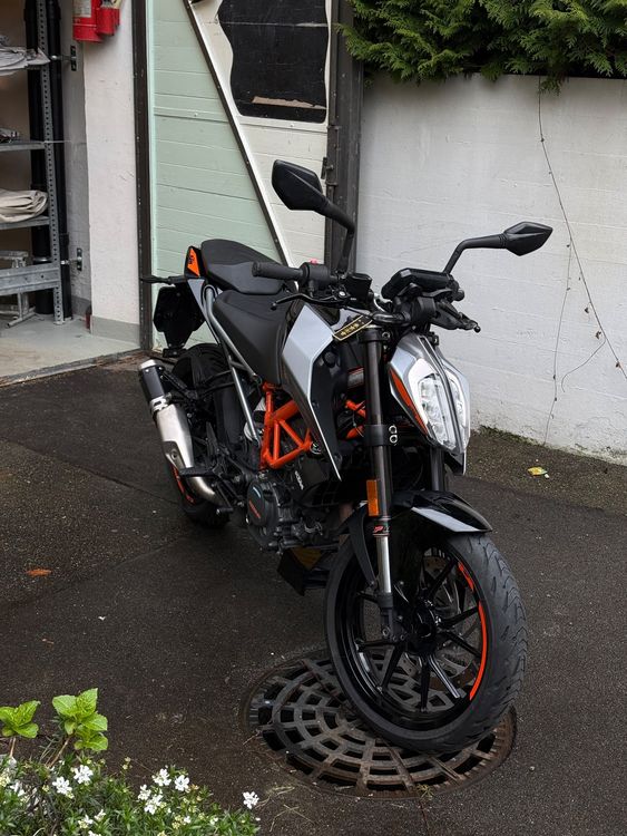KTM Strada: KTM Duke 125 2021, Top Zustand, Servicegepflegt – Usato da Zürich venduto da lia_jp9b