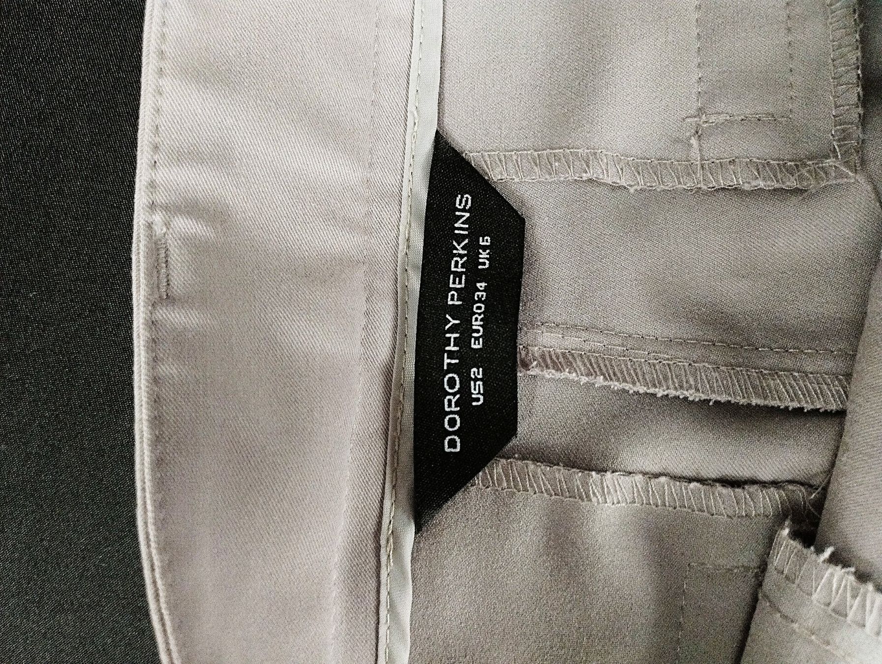 Dorothy Perkins Hosen: DOROTHY PERKINS Gr. 34 – Gebraucht aus Schübelbach von Restwert_Schubelbach 4
