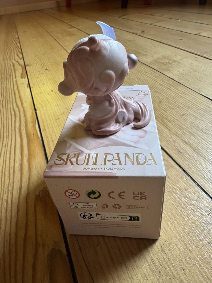 Pop Mart Figuren: Skullpanda Figur Original von Popmart – Gebraucht aus Gümligen von JCJewell 4