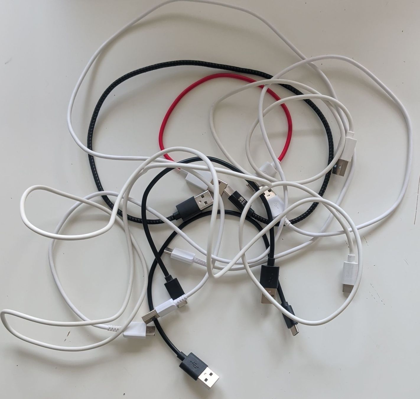 Kabel: Grosses Kabel-Sortiment: USB - USB-C – Gebraucht aus Pfäffikon SZ von jer_6mmr