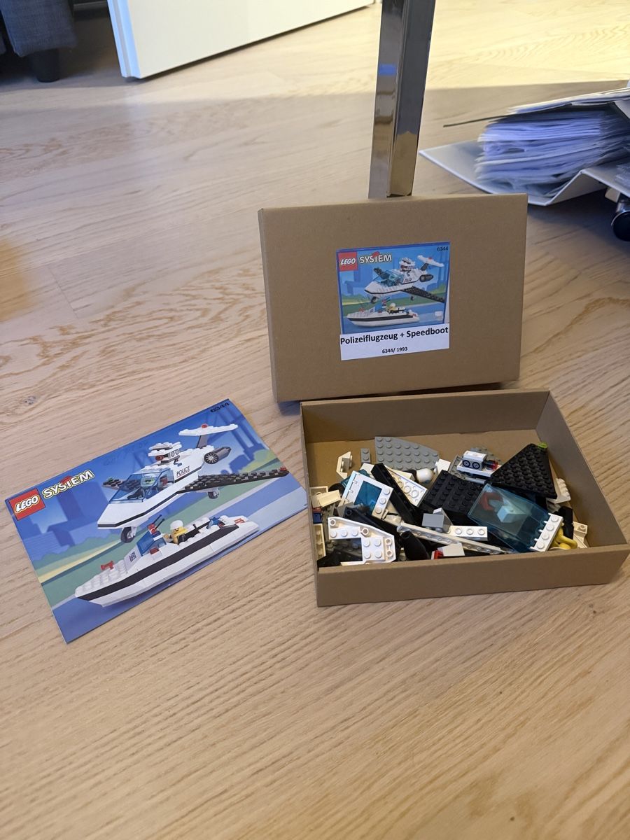Lego Jeux de construction: LEGO System 6344 Polizeiboot + Polizeiflugzeug – D'occasion à Rafz par ciril0885