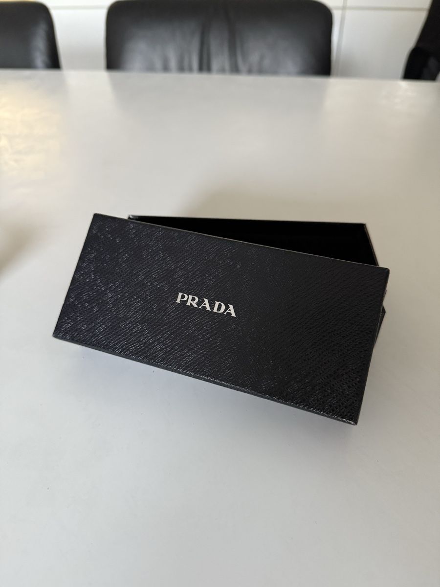 Prada Occhiali & Lenti: Prada Sonnenbrille – Nuovo (secondo la descrizione) da Menziken venduto da AdrianoM235i 1