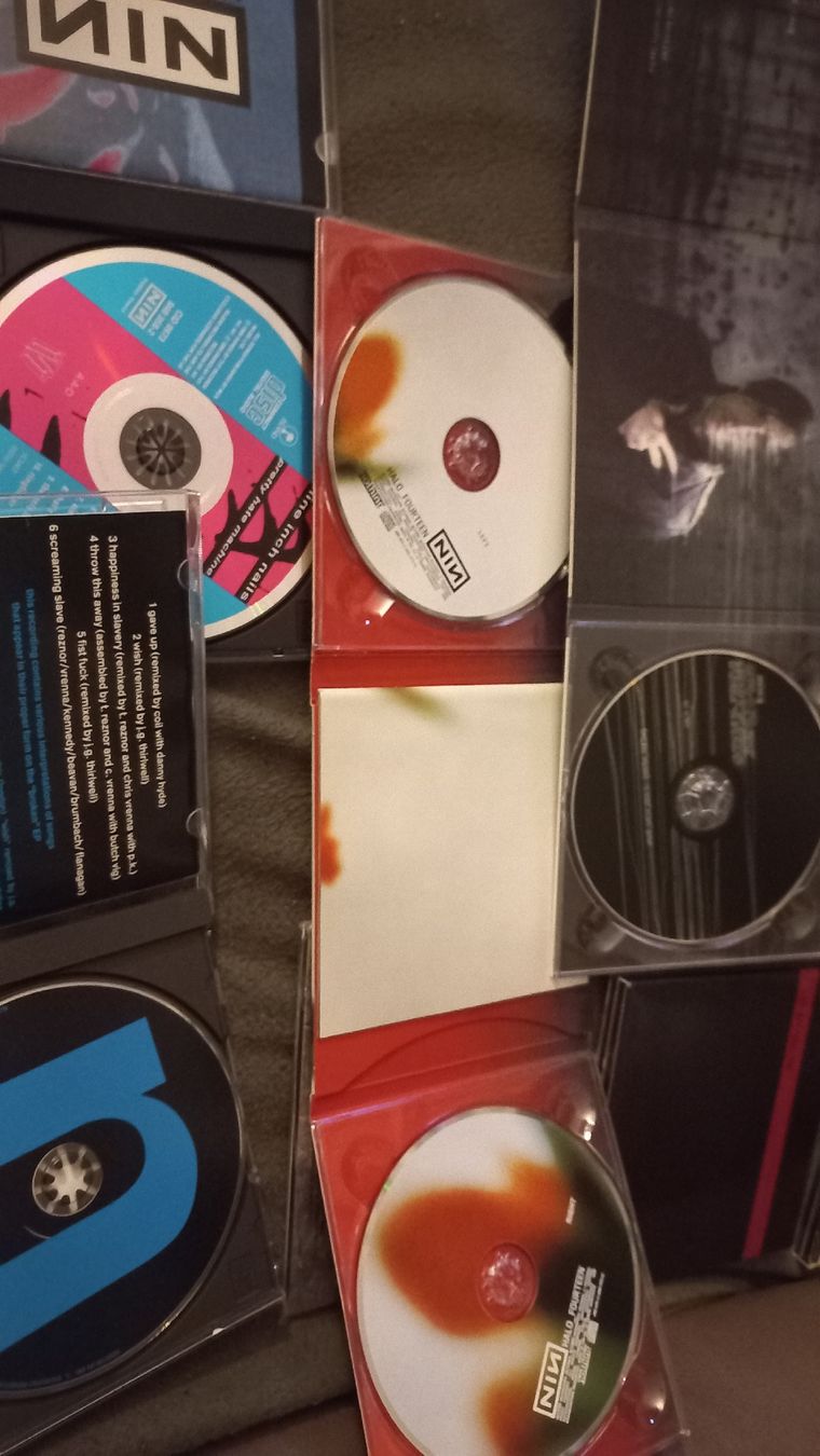 CDs: Nine Inch Nails CD Sammlung  – Gebraucht aus Olten von Donatello1984 2