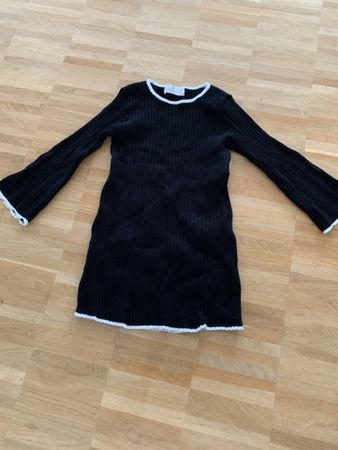Kleid von H&M in Gr. 110/116