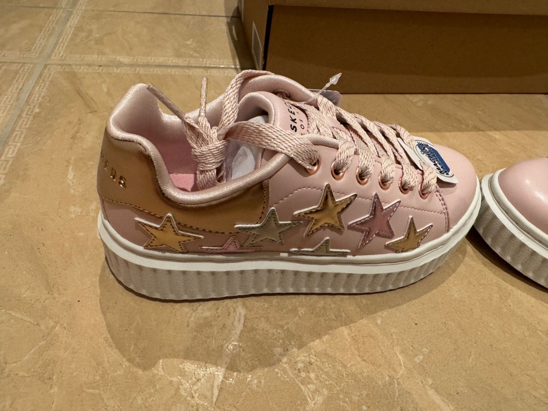 Skechers Scarpe per ragazze: Skechers neue coolste Turnschuhe, 28.5 – Nuovo e nell'imballaggio originale da Klingnau venduto da Markus14 4