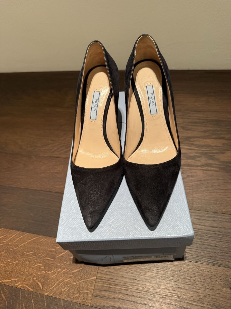 Prada Damenschuhe: Prada Pumps Gr. 37 – Gebraucht aus Balzers von Lissi57 9
