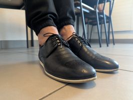 Herren Lederschuhe Gucci, schwarz, Grösse 43 - Top Zustand!