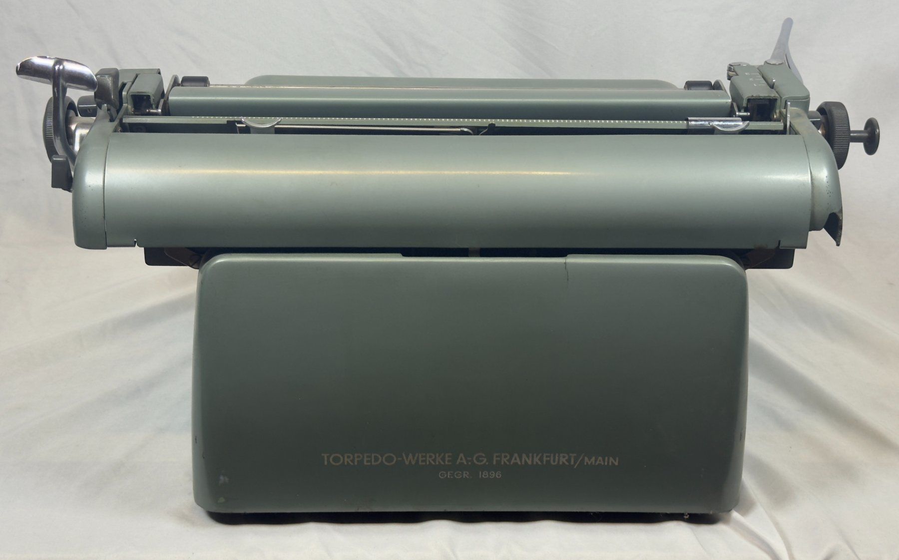 Macchine da scrivere: Ancienne machine à écrire Torpedo Solitaire – Usato da Tramelan venduto da lolopat 3