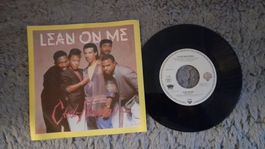 CLUB NOUVEAU     LEAN ON ME     7 VINYL SINGLE