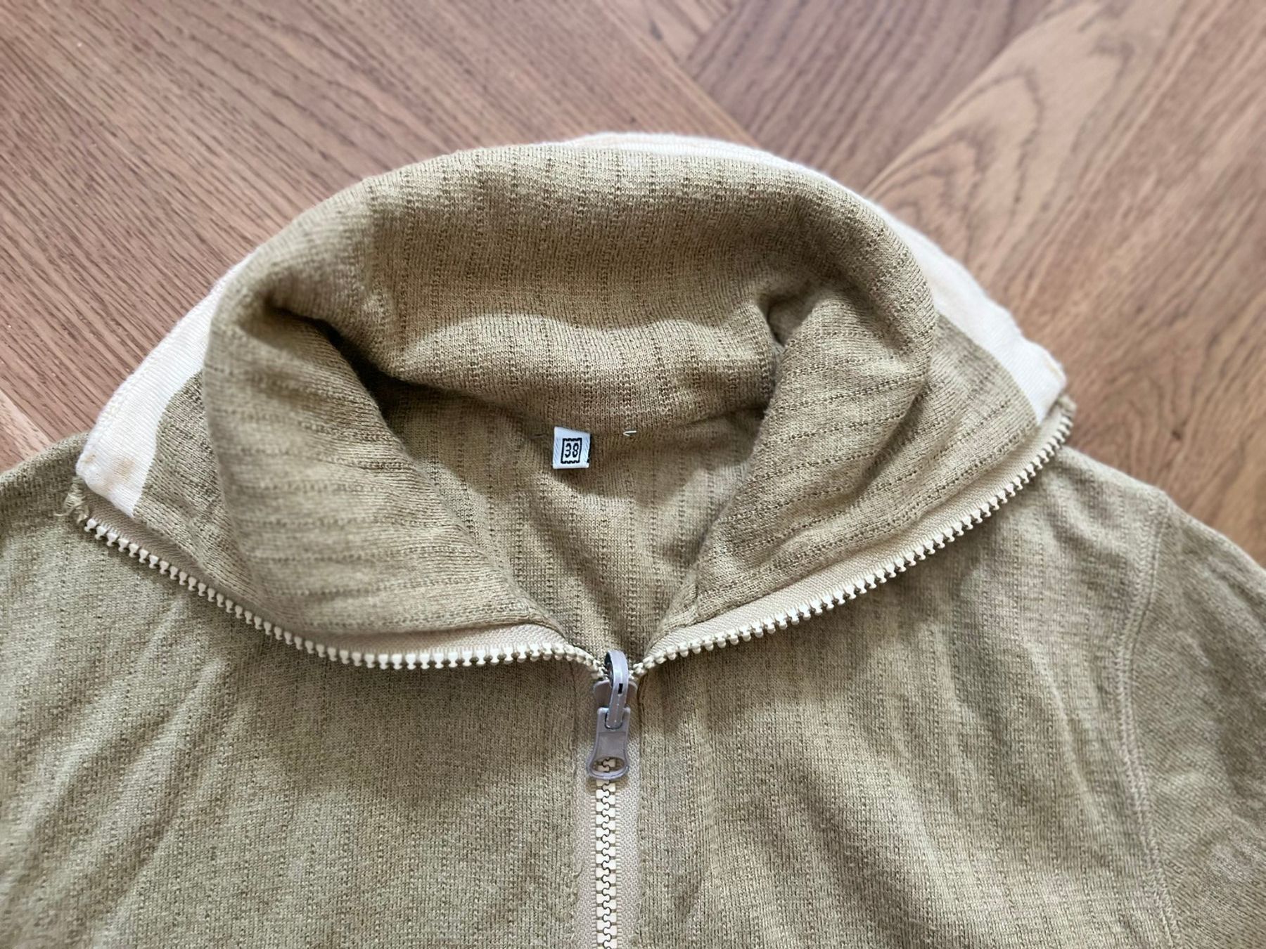 Jacken: Kurzarm-Strickjacke xess+baba, Baumwolle, 38 – Gebraucht aus Wädenswil von Aniares2 2