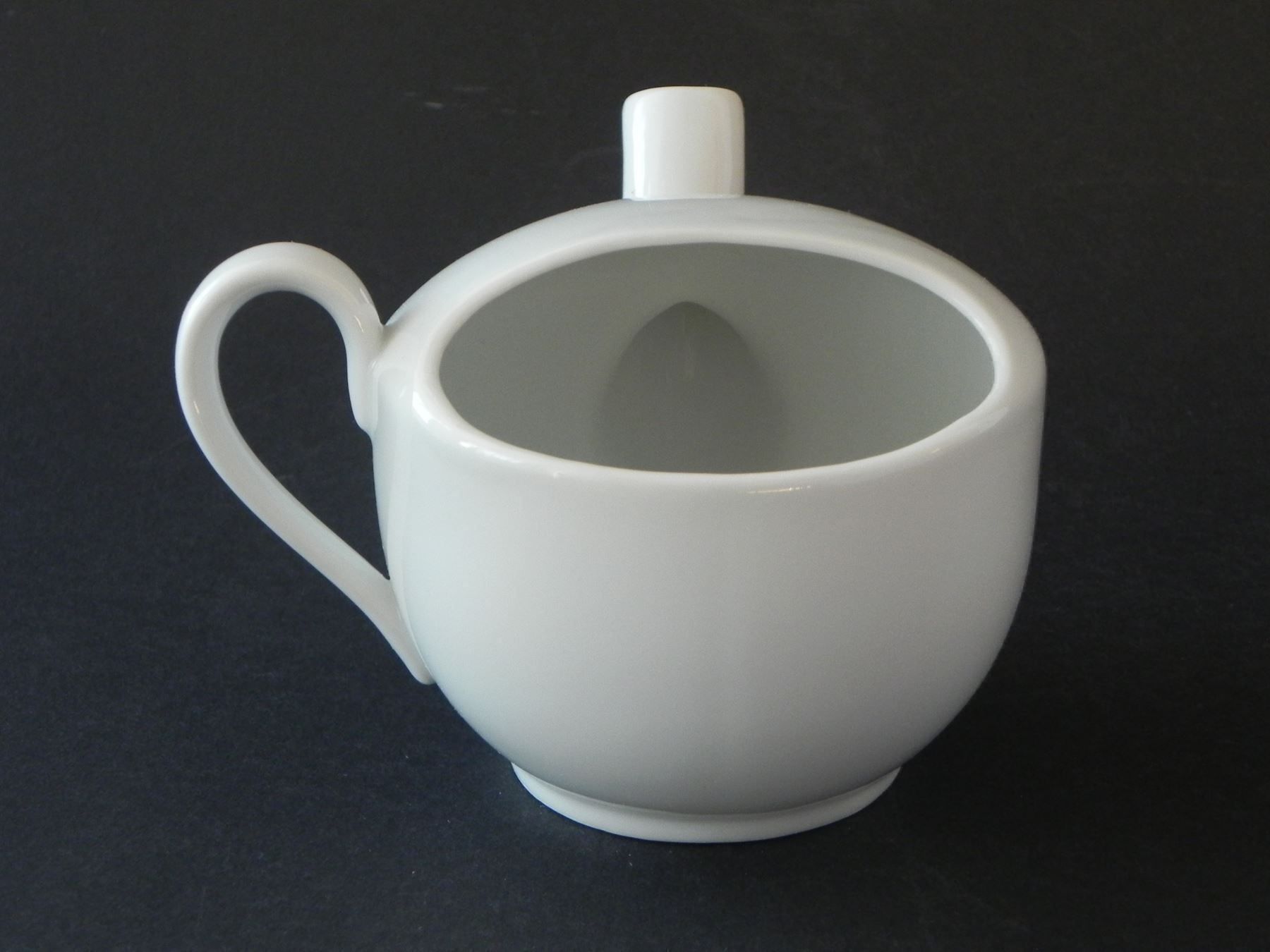 Tassen: Alte Schnabeltasse - Langenthal 1937 – Neu (gemäss Beschreibung) aus Zürich von LodgE-21 3
