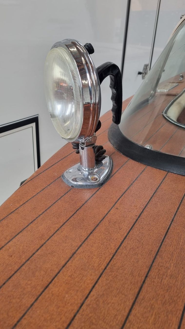 Barche: Riva Burkhardt 580 Oldtimer Motorboot restauriert 1969 – Usato da Wauwil venduto da fiero2000 6