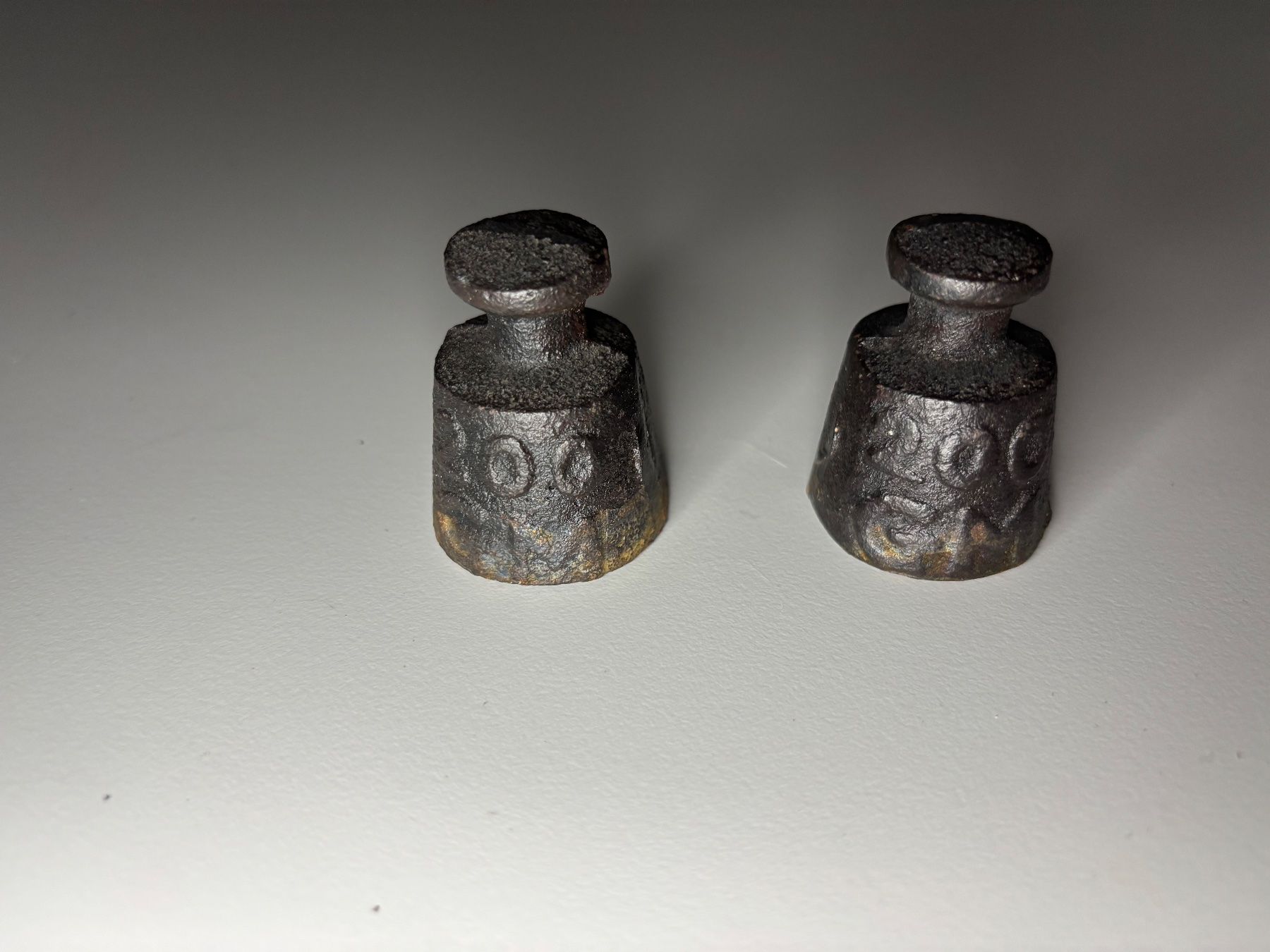 Bilance e pesi: Gewichtssteine, 200 Gramm, antik – Usato da Niederurnen venduto da Guste