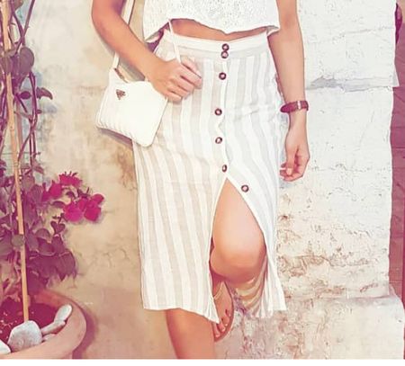 Sommer Rock mit Streifen und Knöpfen, Grösse S,Beige