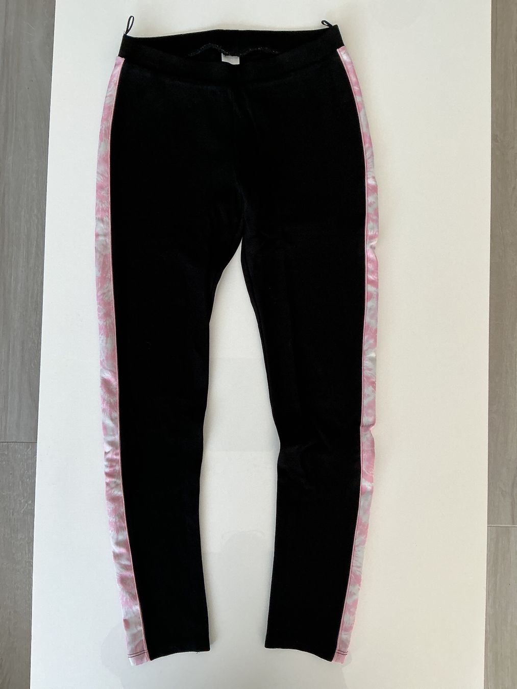 H&M Lotti & Set di vestiti: 5-teil. Kleiderpaket Gr. 146/152 H&M + C&A – Usato da Gutenswil venduto da jump4joy 2