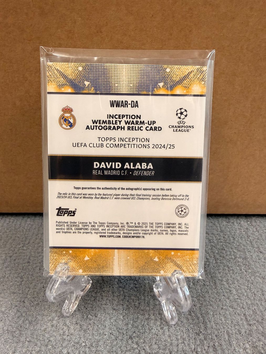 Carte collezionabili: 2024-25 Topps Inception David Alaba Patch Auto 17/25 – Nuovo (secondo la descrizione) da Mettmenstetten venduto da MrMaliTCG 1
