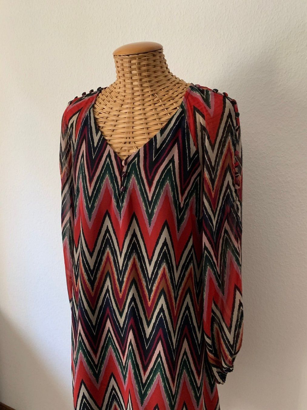 Kleider: TAYLOR - Chiffon Kleid gemustert S – Gebraucht aus Zürich von Diazaio 1