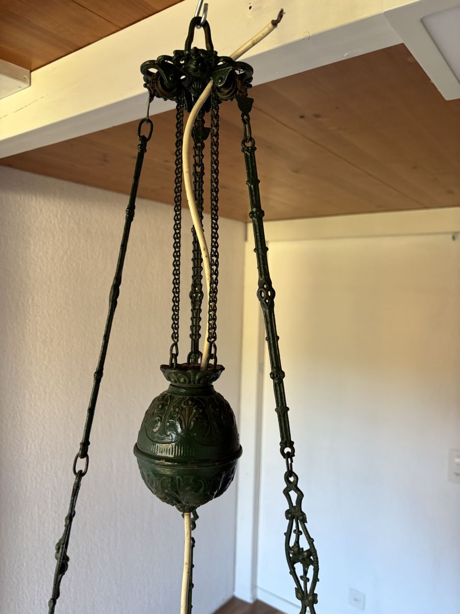 Kronleuchter & Deckenlampen: Antike Lampe – Gebraucht aus Kaltbach von Chrusi4 1