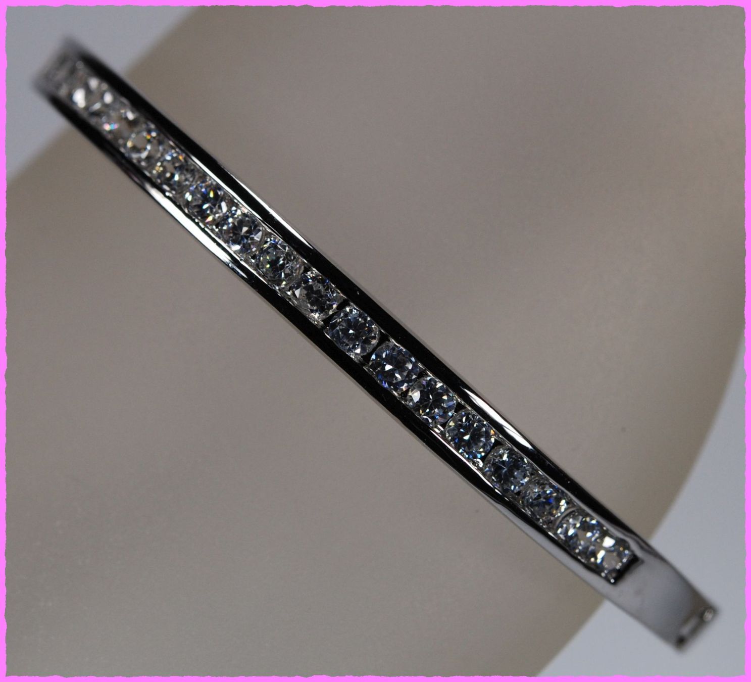 Bracciali & Braccialetti: Bezaubernder Zirkonia Armreif – Nuovo e nell'imballaggio originale da Oberglatt ZH venduto da Diamond-Girl 4